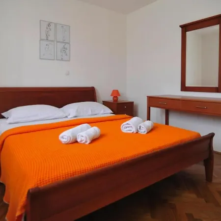 Laura - Cdn02085-dya Appartement *